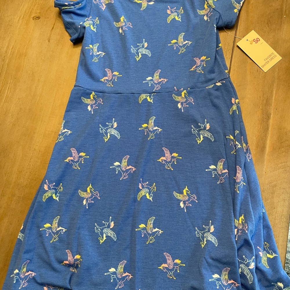 So cold shoulder dress with unicorns